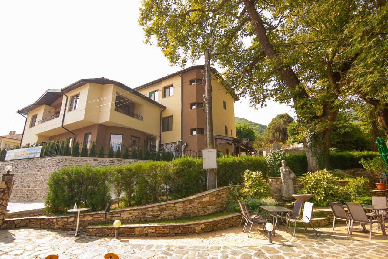 Eco Hotel Momata Kolarovo Екстер'єр фото