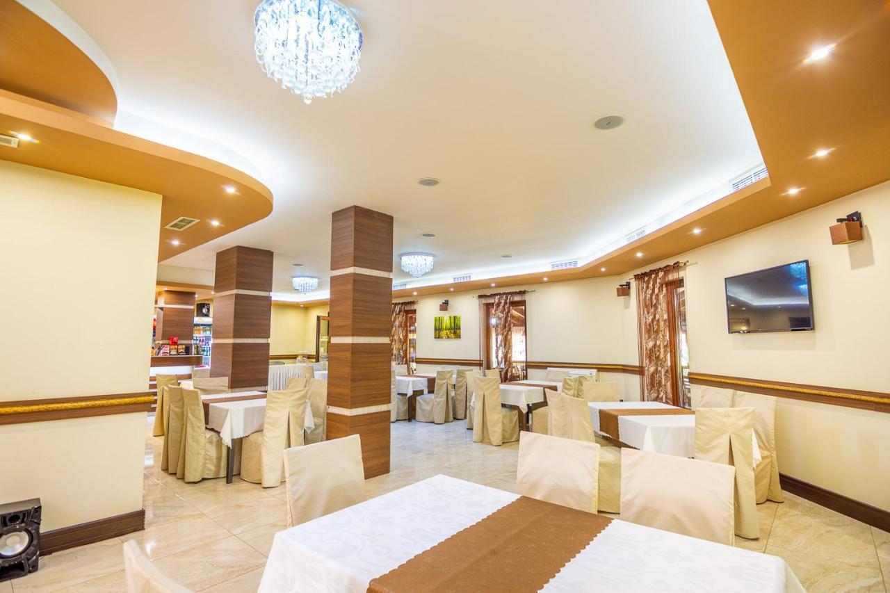 Eco Hotel Momata Kolarovo Екстер'єр фото