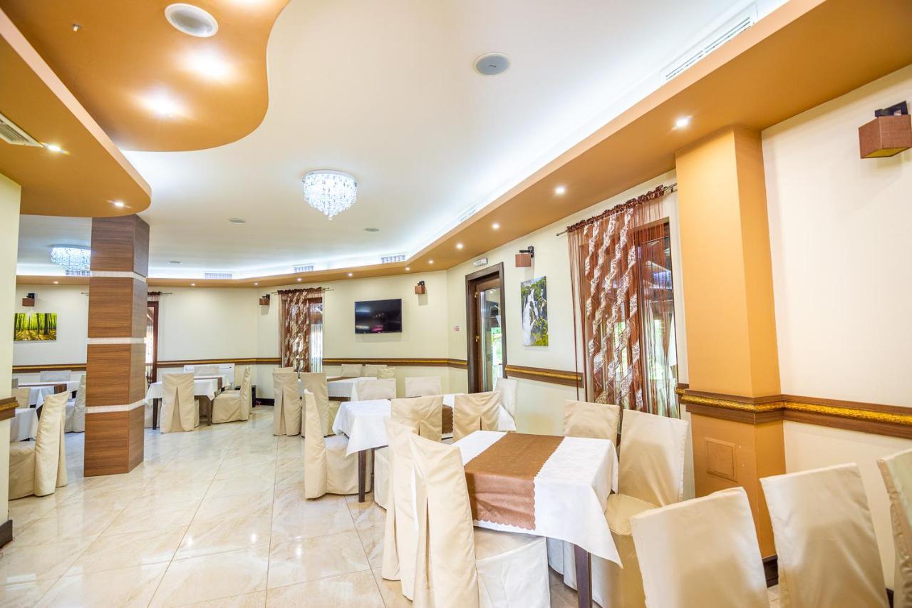 Eco Hotel Momata Kolarovo Екстер'єр фото