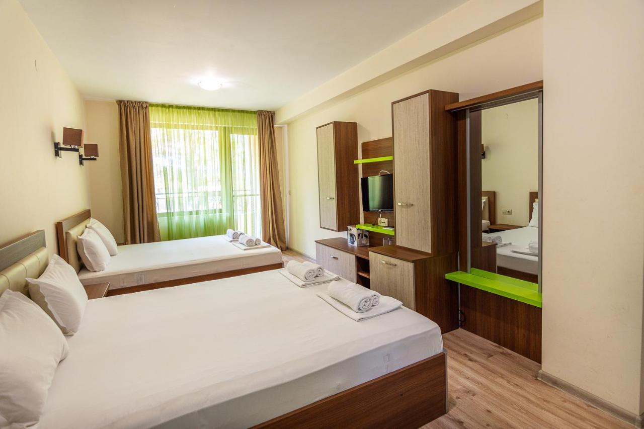 Eco Hotel Momata Kolarovo Екстер'єр фото