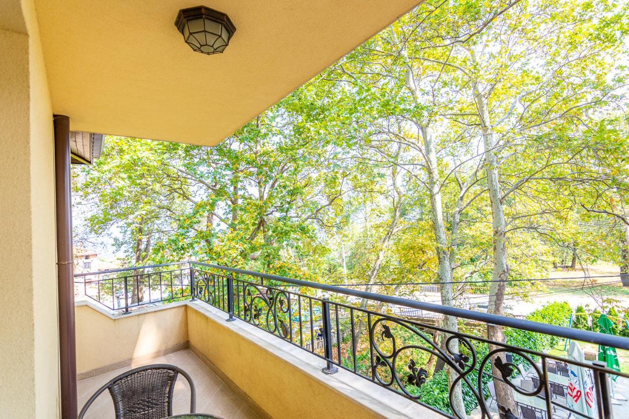 Eco Hotel Momata Kolarovo Екстер'єр фото