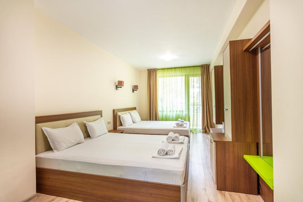 Eco Hotel Momata Kolarovo Екстер'єр фото