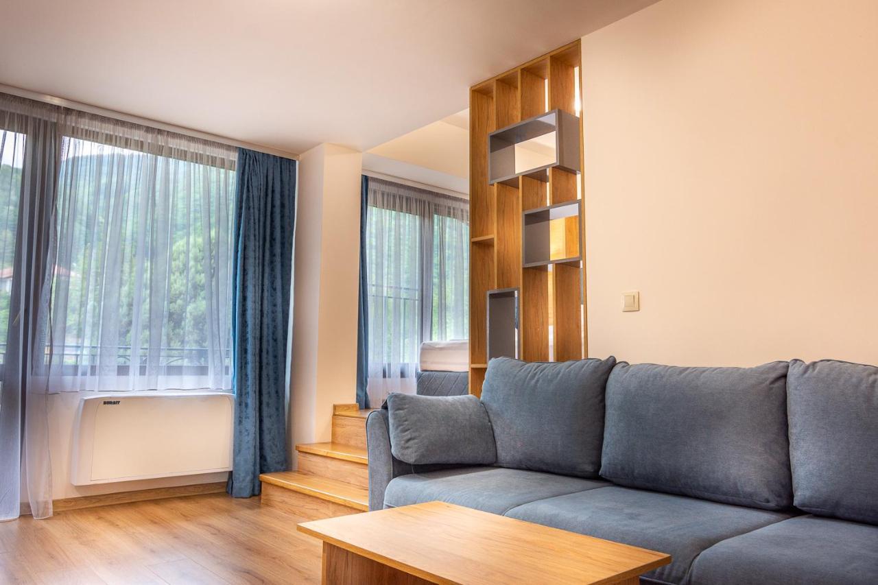 Eco Hotel Momata Kolarovo Екстер'єр фото