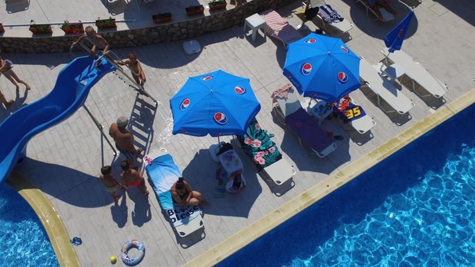 Eco Hotel Momata Kolarovo Екстер'єр фото